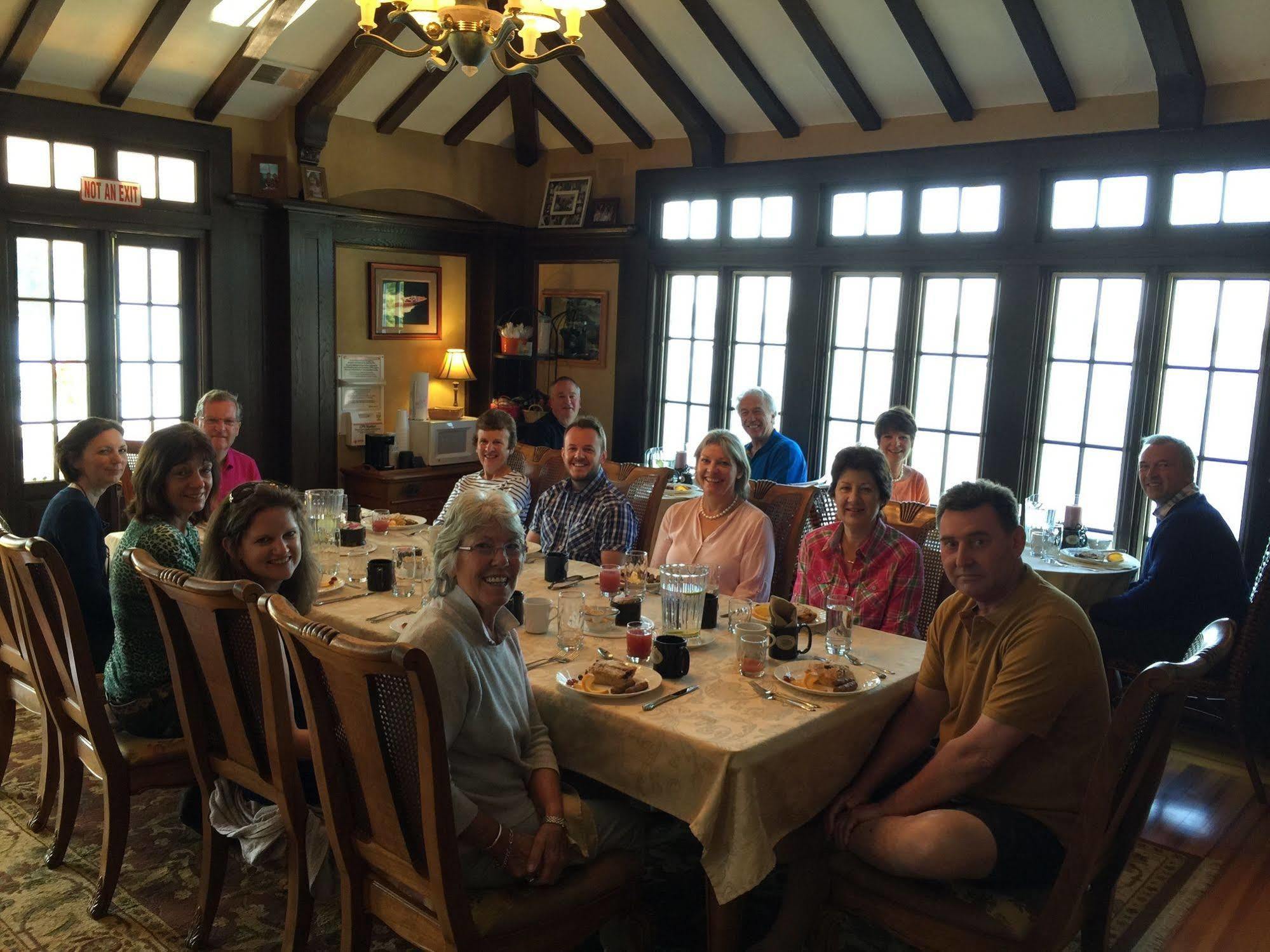 Lake George Boathouse Waterfront Lodging Bolton Landing Esterno foto
