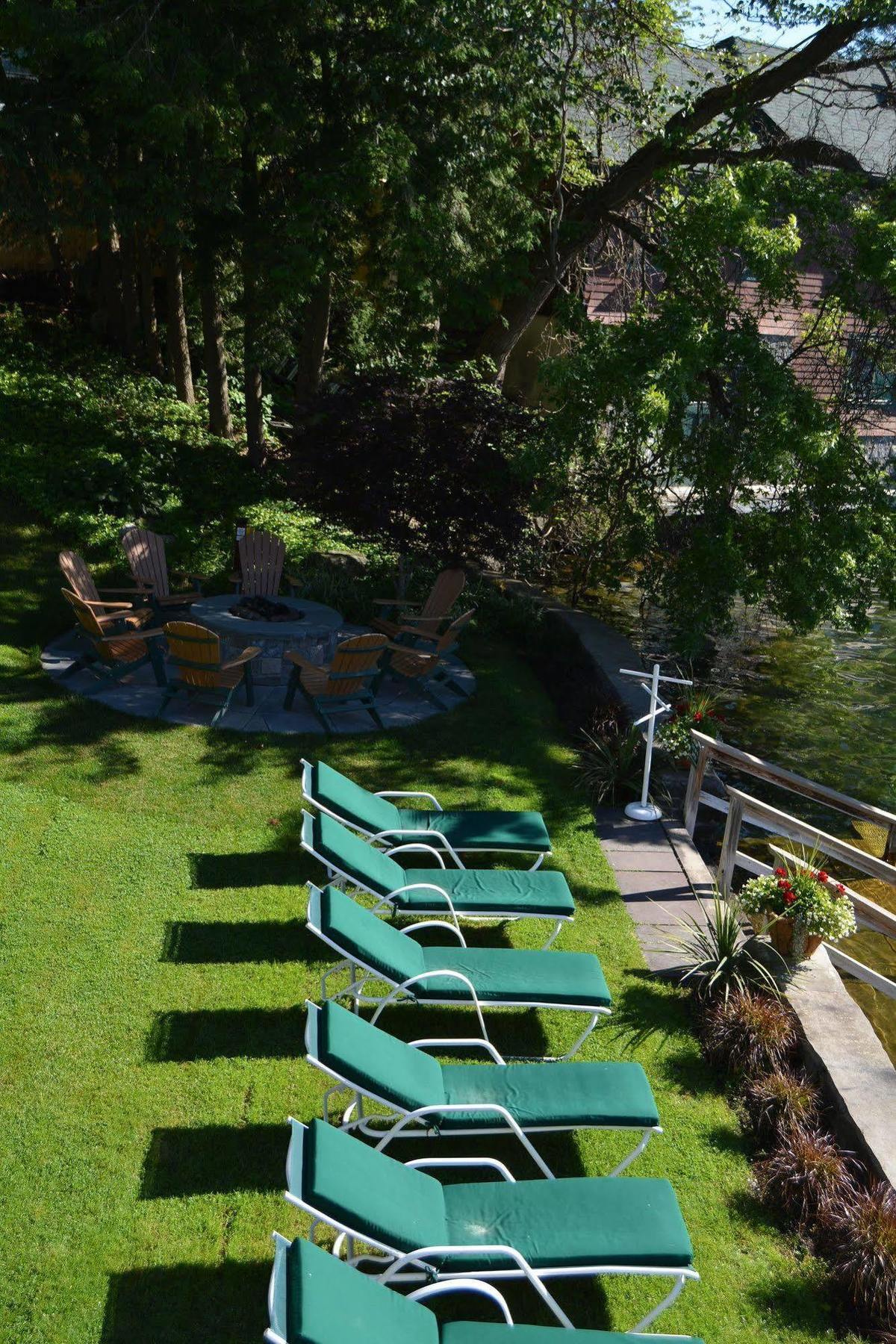 Lake George Boathouse Waterfront Lodging Bolton Landing Esterno foto