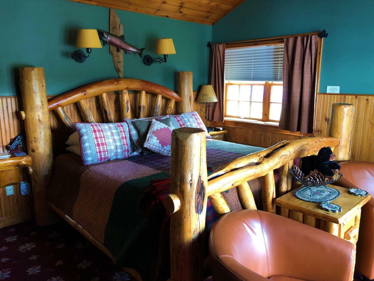 Lake George Boathouse Waterfront Lodging Bolton Landing Esterno foto